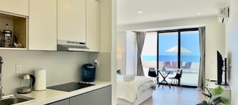 Little Pearl Sea View Studio
