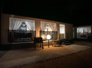 House (Two bedroom home with private hot tub) | Exterior - Lux Mobile Homes Vodice (Vodice)