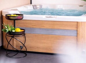 House (Two bedroom home with private hot tub) | Private spa tub - Lux Mobile Homes Vodice (Vodice)