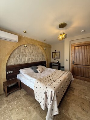 Chambre Deluxe, vue jardin | Coffres-forts dans les chambres, chambres insonorisées