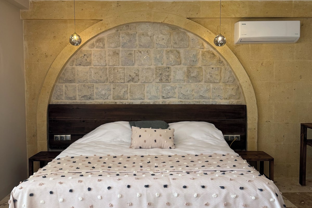 Junior Suite, Balcony, Mountain View