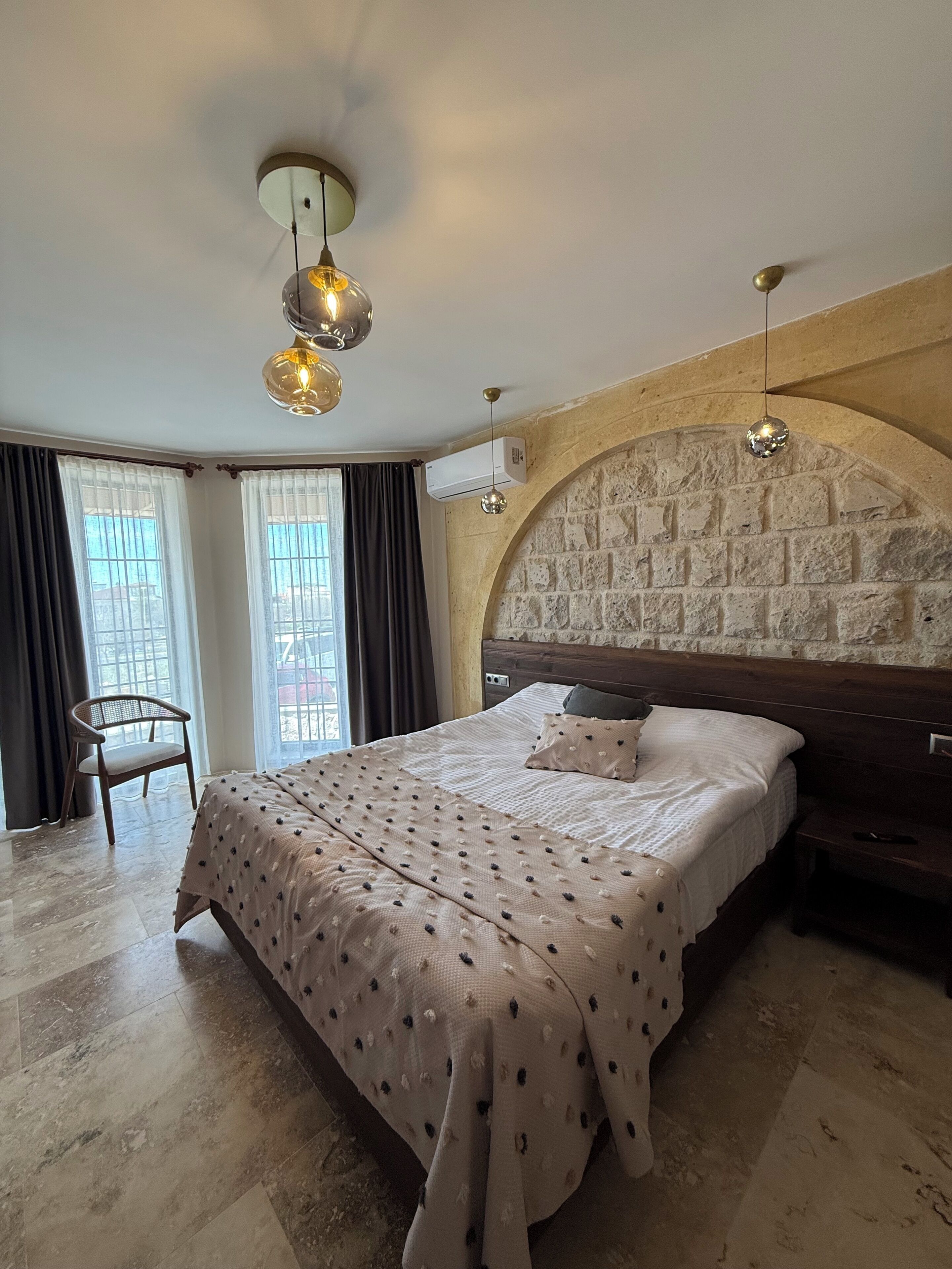 Habitación Deluxe, vista al jardín | Caja de seguridad en la habitación y insonorización 