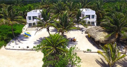 Fly Fishing Lodge North Ambergris Caye up to 6 people Tarpon, Bonefish, Permit