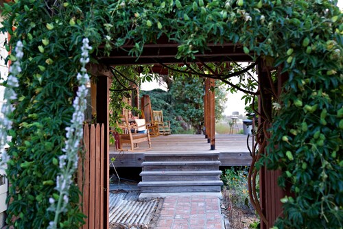 Edna Valley Small Farm Stay
