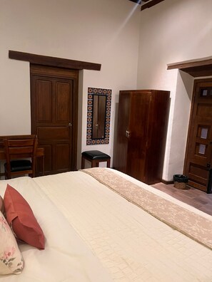 Room - Vrbo Property (Morelia)