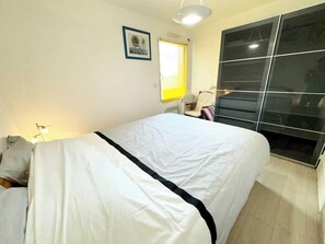 Room - Bel appartement face à la mer – Terrasse et jardin (Larmor-Plage)