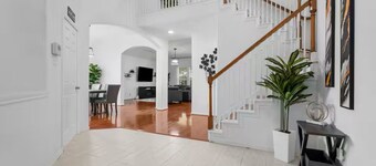 Cozy Retreat: Spacious 5BR, BBQ & Fitness Escape