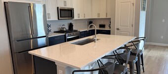Single Story Ranch l New Build l RMNP l 3bd 2bath l Game room