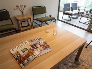 Interior - HOM ELITE | MallParqueArauco | AireAcond l Parking (Las Condes)