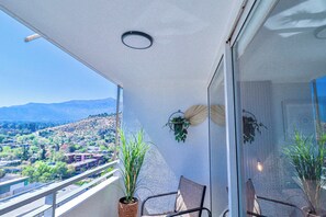 Property grounds - HOM | Mall AltoLasCondes | Parking | AA | Terraza (Las Condes)