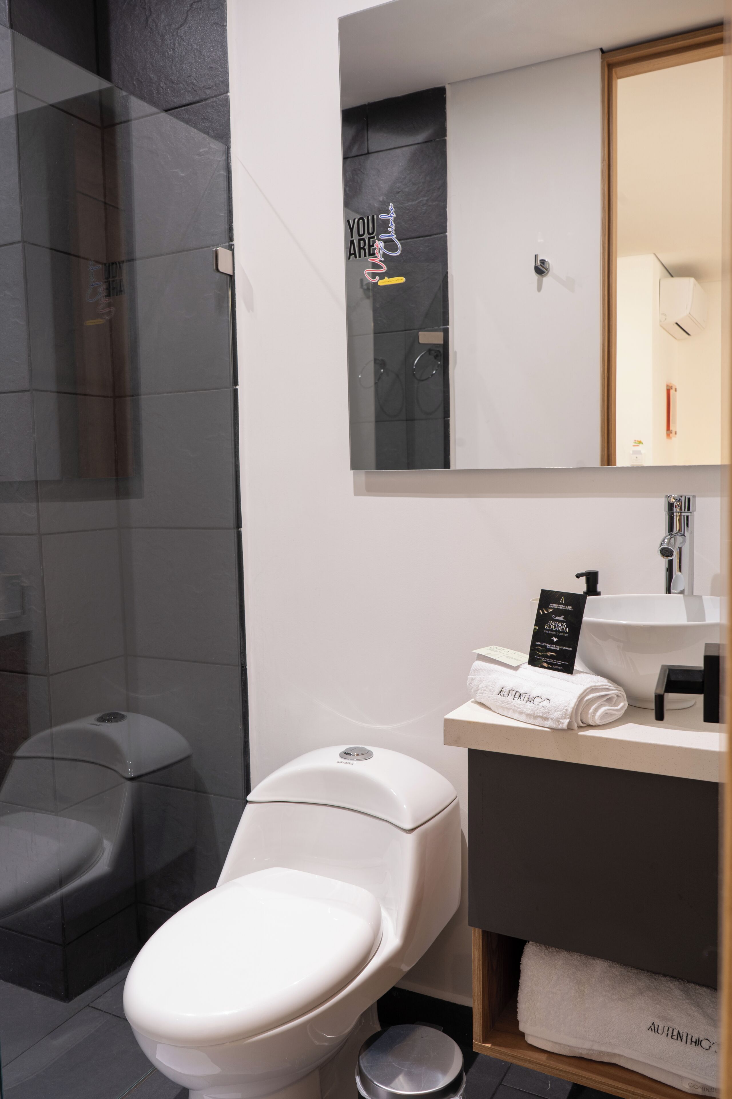 Superior Double Room | Bathroom | Shower, towels, soap, shampoo