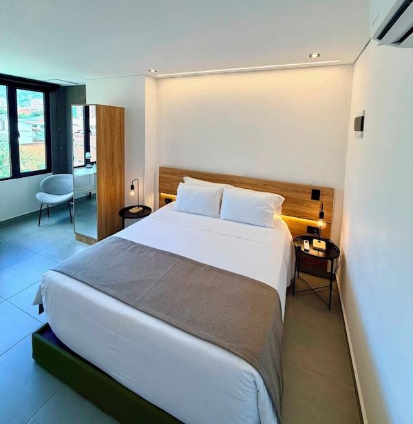 Once Suites - Medellín, Colombia