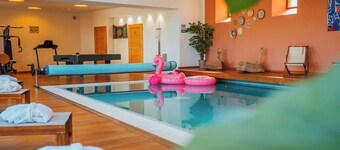Casa Vamaë | Heated pool & cinema