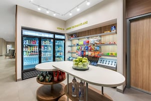 Snack bar
