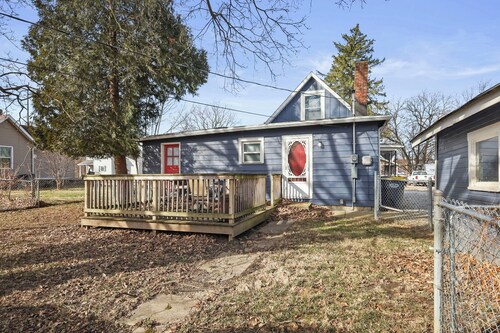 Cozy 2 BR Home in Historic Downtown Anderson