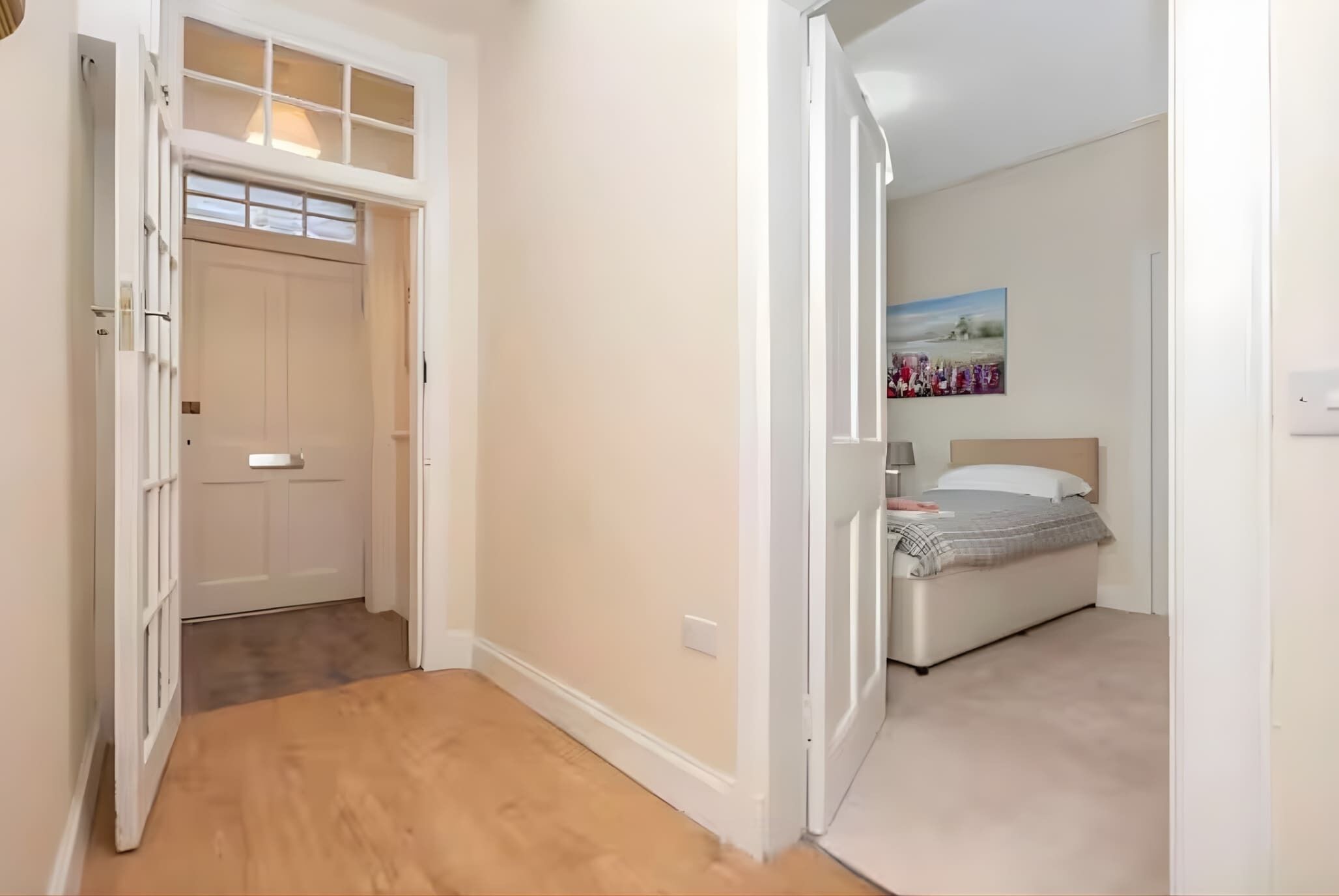 2 bedrooms, desk, iron/ironing board, travel cot