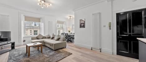 TV, fireplace, offices