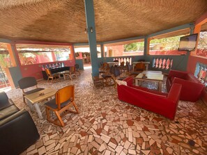 Exterior - Chez carlo Oasis (Nianing)