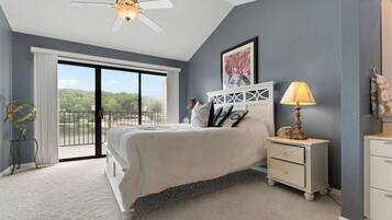 3 bedrooms, iron/ironing board, internet, bed sheets