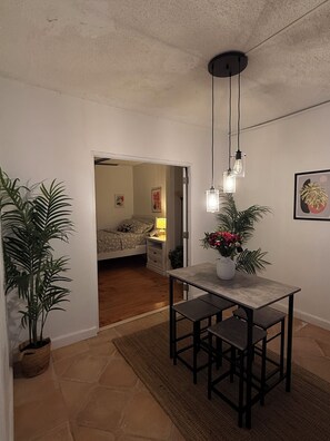 Dining - 3-bedroom condo in gorgeous San Juan walking distance from the beach (San Juan)