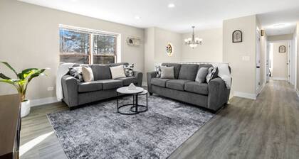 Finally… A Home Big Enough for Everyone 8 Beds