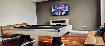 Premium 5BR Home • Great for Extended Visits