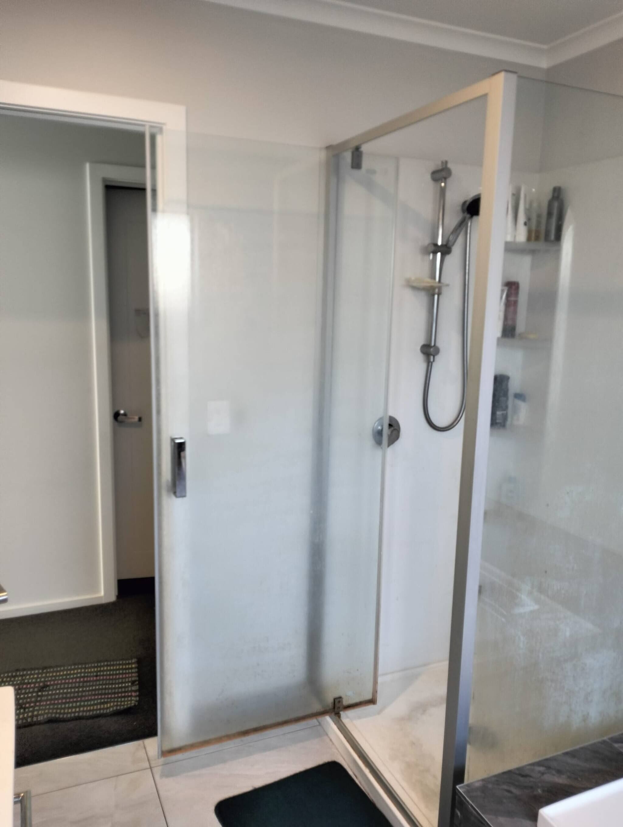 Room, 1 Bedroom, Patio, Garden View | Bathroom