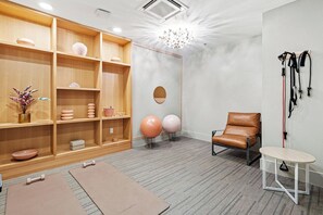 Spa - Fresh 3BR Bishop Arts | Gym, Yoga, Game Lounge! (Dallas)