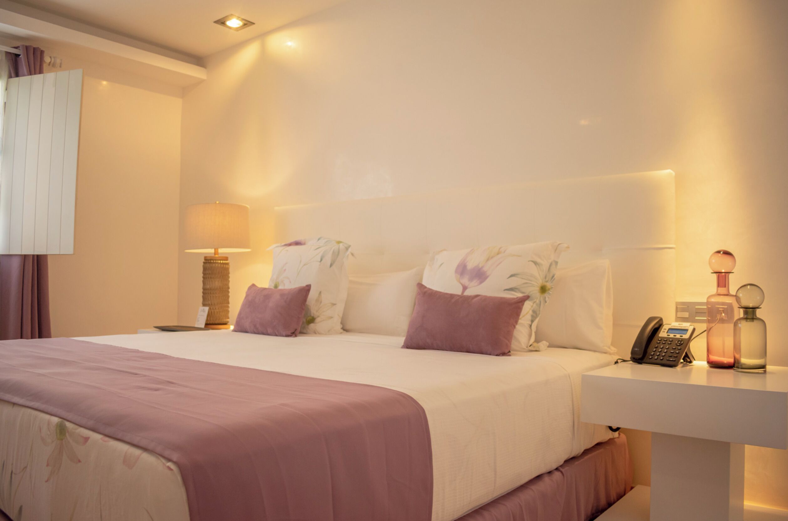 Deluxe Suite, Balcony, Garden View