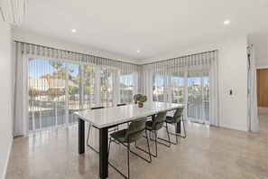 Dining - The Quarry Edit, Bendigo (Quarry Hill)