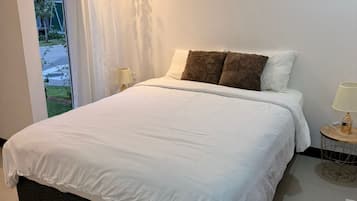4 chambres, fer et planche à repasser, Wi-Fi, literie fournie