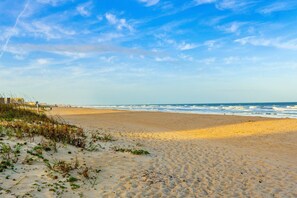 Vlak bij het strand