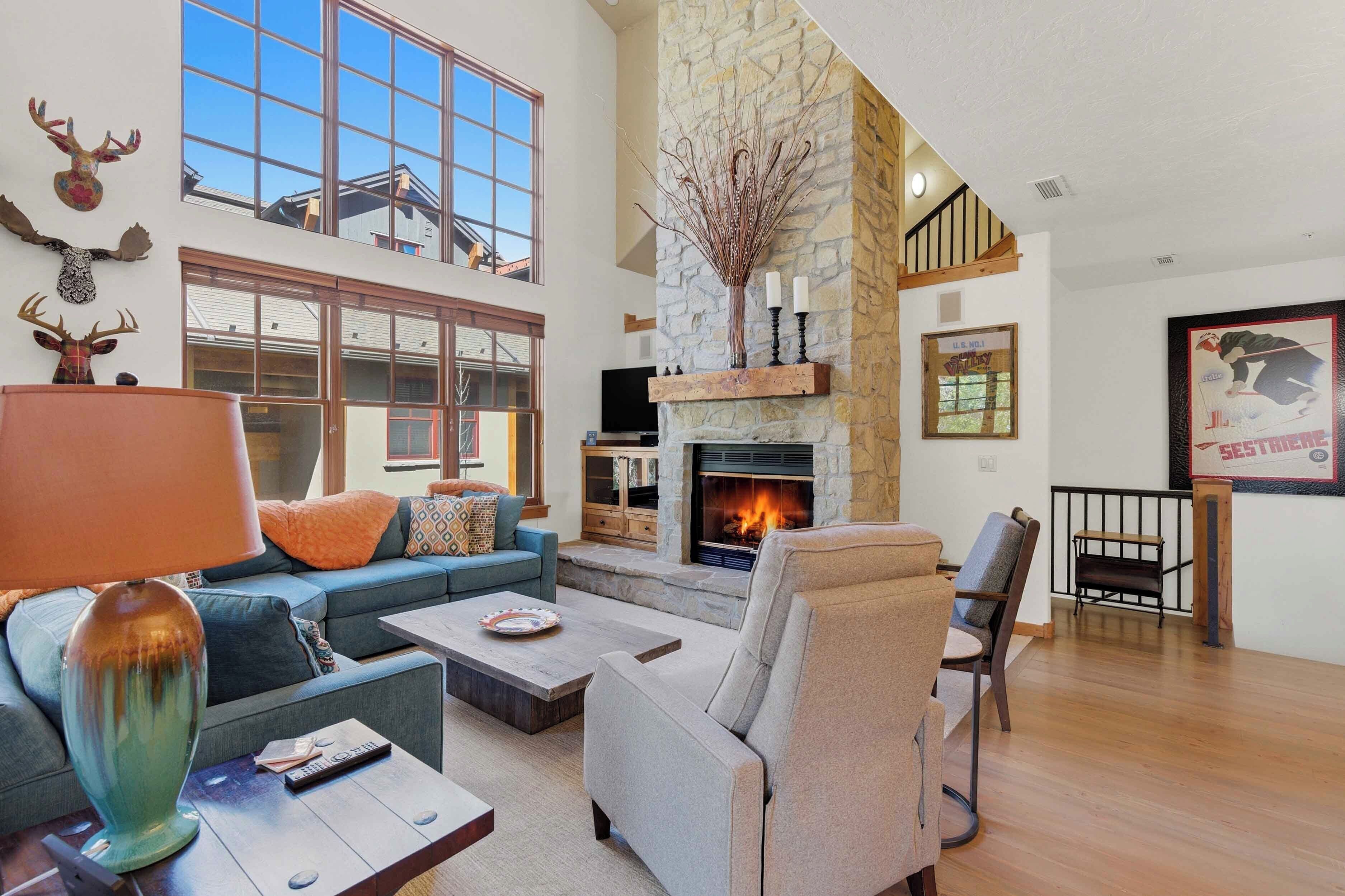 Smart TV, fireplace, offices