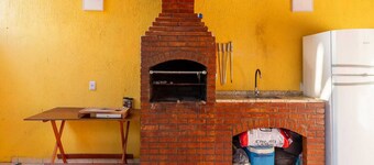 Cozy house in a gated community, 5 minutes from Recreio Beach, Rio de Janeiro.