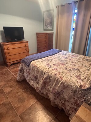 3 chambres, Wi-Fi gratuit, draps fournis