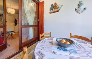 Outdoor dining - Appartement proche plage (Saint-Georges-de-Didon)