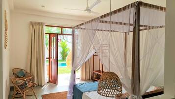 Double Room, Balcony, Garden View | In-room safe, free WiFi