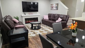 TV connectée, cheminée