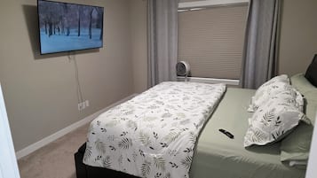 3 chambres, fer et planche à repasser, Wi-Fi gratuit, draps fournis
