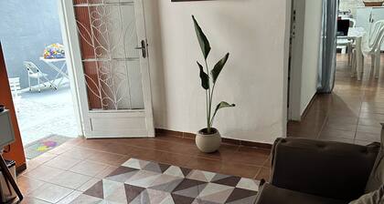 House in Aparecida, SP, 5 to 10 minutes from the Basilica and 5 minutes from Porto Itaguaçu.