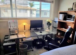 Interior - Modern 1-bedroom apartment w/Pool in Popular Northpark Neighborhood (San Diego)