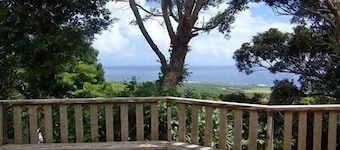 K2小屋 ＜八丈島＞