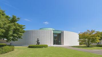 Ngoại thất