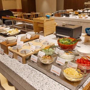 Dining - Holiday Inn & Suites Sapporo Odori Park (Sapporo)