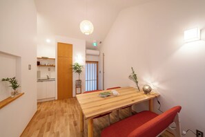 Dining - Chiisana Kinoie (Tokyo)