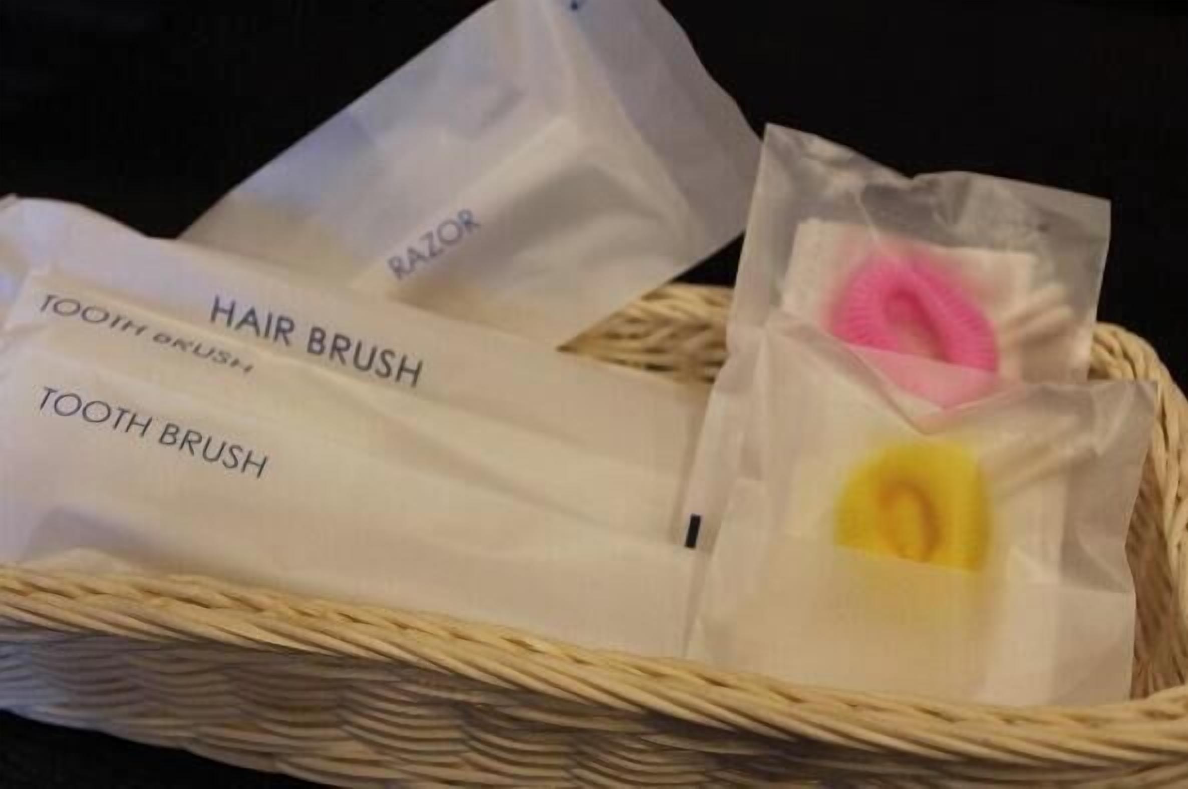 Bathroom amenities