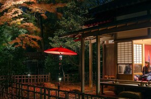 Property grounds - Tora Hotel Rikugien (Tokyo)