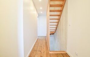 Interior - Stunning home in SAINT VAAST LA HOUGUE with WiFi (SAINT VAAST LA HOUGUE)