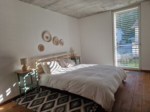 4 chambres, bureau, fer et planche à repasser, Wi-Fi