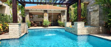 Outdoor pool, a heated pool